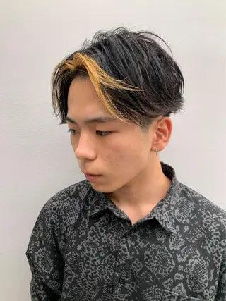 メンズ 🌷韓国顔周りカット ×艶カラーaki🌷のヘアスタイル