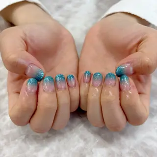 ネイル K. Amiのネイルデザイン