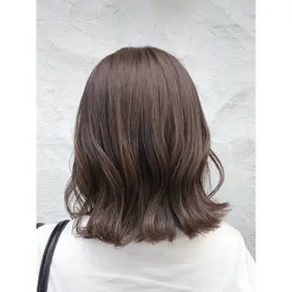 ミディアム カラー パーマ 【透明感カラー✖️ 髪質改善】カナ🌸のヘアスタイル