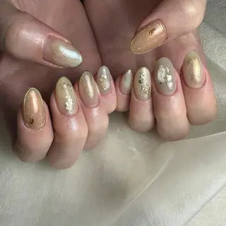 ネイル repos~ルポ~所属・里見 麗のネイルデザイン