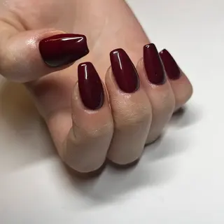 ミディアム watabe .のネイルデザイン