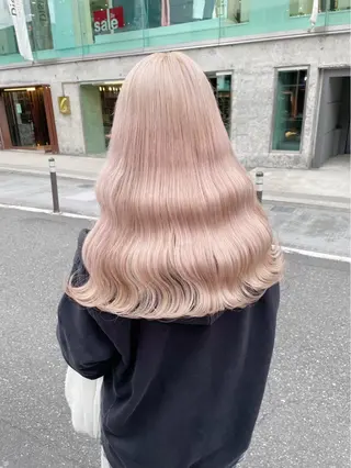 カラー ⭐️ハイトーン⭐️ 💕SAKURA💕のヘアスタイル