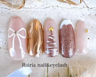 ネイル Rairia   nail所属・屋敷 理奈のネイルデザイン