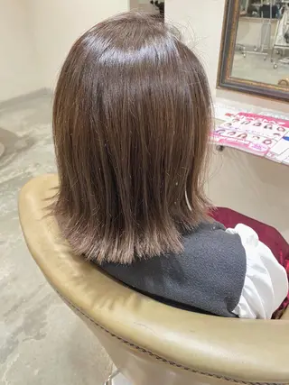 ミディアム カラー 美髪・髪質改善 有田怜平のヘアスタイル