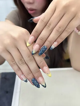 ネイル JIN 168 新大久保のネイルデザイン