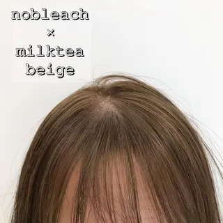 ショート カラー レイヤーカット 透明感カラーのヘアスタイル