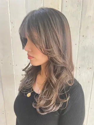 セミロング カラー ヘアアレンジ hair make pur所属・ストレート🌹カラー お任せを🌈bucoのヘアスタイル