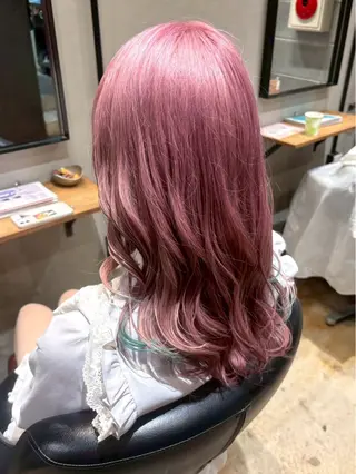 カラー 博多ハイトーンカラー /ブリーチカラーのヘアスタイル