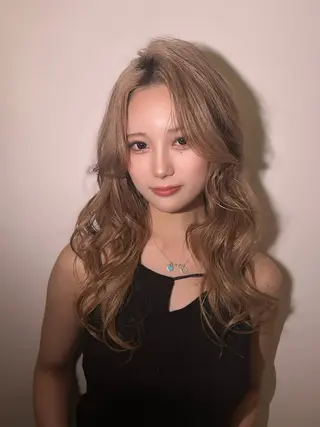 ロング 🎀大竹美侑／顔まわ りカット／レイヤーのヘアスタイル