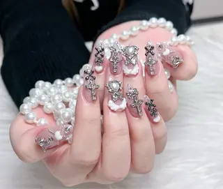 ネイル DR Nail 新宿所属・DR 💅のネイルデザイン