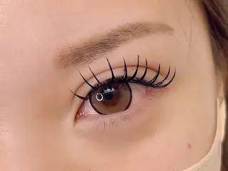 マツエク・マツパ Arva 【Leia】のマツエク・マツパデザイン