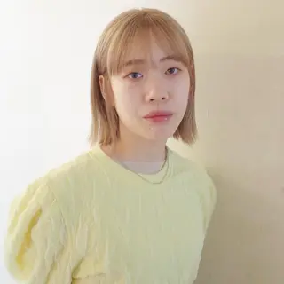 ミディアム カラー fon所属・カラーモデル fon▶山田 悠華のヘアスタイル