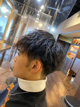 パーマ メンズ 大阪メンズヘアのプロ 高橋 直希のヘアスタイル
