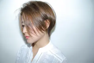 ショート カラー ショートボブ縮毛矯正 髪質改善のプロ山道潤のヘアスタイル