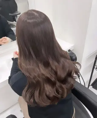 ロング カラー ヘアアレンジ 透明感ベージュ🪽 ブラウン🤎Rinのヘアスタイル