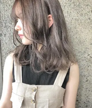 セミロング カラー ヘアアレンジ 透明感/レイヤー 🇰🇷tomonaのヘアスタイル