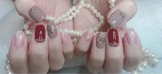 セミロング ネイル 長さ出し専門 nynaのネイルデザイン