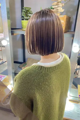 ミディアム カラー 菊地 紗矢のヘアスタイル