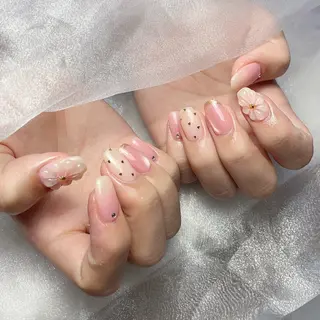 ネイル RosyBeauty Salon所属・RosyBeauty Salonのネイルデザイン