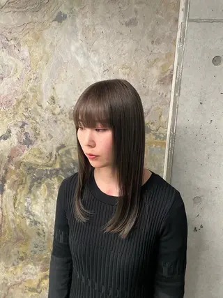 セミロング 村田 旭のヘアスタイル