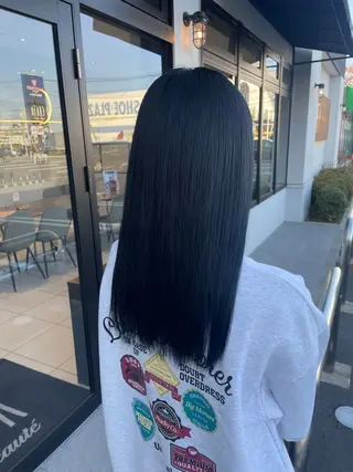 カラー 茂木 結希のヘアスタイル