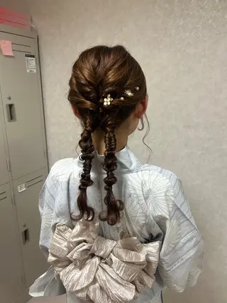 ヘアアレンジ monaヘアアレンジ 🎀/お呼ばれのヘアスタイル