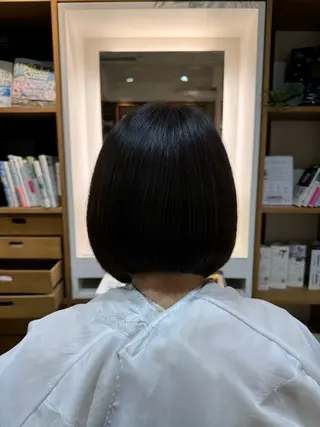 ショート カラー afloatkobe所属・美髪/髪質改善 川口凌弥のヘアスタイル