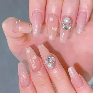 ネイル Queens 榊 まおのネイルデザイン