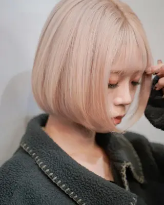 ショート カラー ヘアアレンジ 💐ナチュラルヘア Kroda💐のヘアスタイル