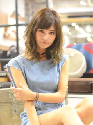 セミロング カラー パーマ ヘアアレンジ ⭐️ハイクオリティ カラー杉本雄志⭐️のヘアスタイル