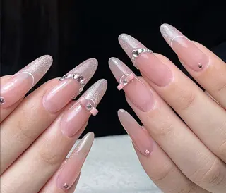 マツエク・マツパ Pure&Rich Nailのネイルデザイン