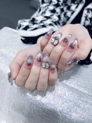 ネイル Queens みなみのネイルデザイン