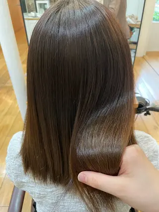 ミディアム Uil所属・ながこ /透明感カラーのヘアスタイル