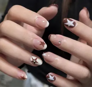 ネイル 🎀PG🩵 ネイルサロンのネイルデザイン