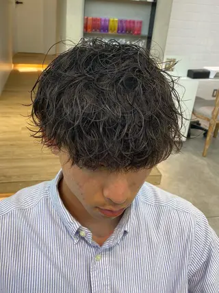 パーマ メンズ 新宿【メンズパーマ】 塩澤太一のヘアスタイル