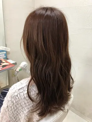 ロング 阿部 美咲のヘアスタイル