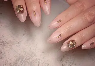 ミディアム めぐみのネイルサロン 惠のネイルデザイン