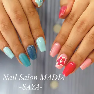 ネイル G.el【ジエル】所属・G.el sayaのネイルデザイン