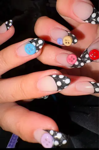 ネイル NiJi Nailsのネイルデザイン