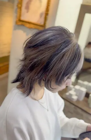 ショート 飯星慧斗 /ブリーチ、縮毛矯正のヘアスタイル