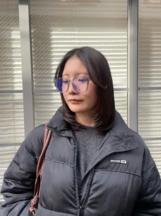 ミディアム 🪸暖色艶カラー/ shiori🫧のヘアスタイル