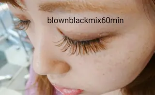 マツエク・マツパ 横山 千春のヘアスタイル