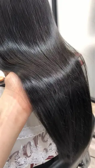 ロング カラー SALOWIN池袋East店4F所属・池袋/髪質改善 /岸田恵のヘアスタイル