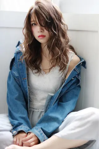 セミロング ほさか しんごのヘアスタイル