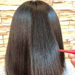 ミディアム 福岡縮毛矯正✨️ ストレート 向井和輝のヘアスタイル