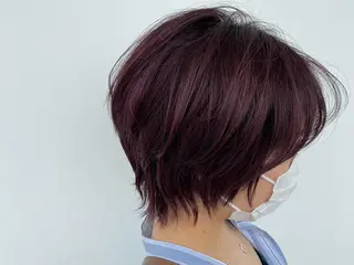 ショート カラー 小岸 竜のヘアスタイル