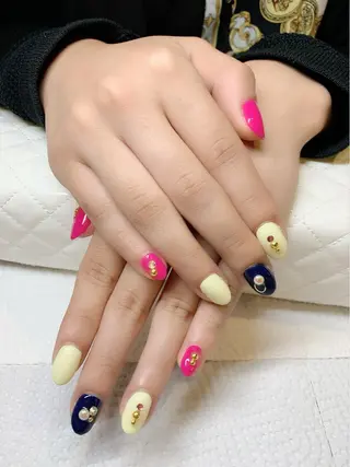 ネイル Nail Salon R.N アールドットエヌ所属・R.N アールドットエヌのネイルデザイン