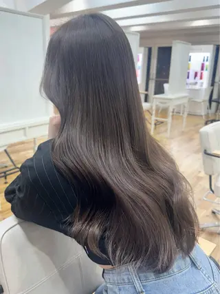セミロング カラー カラー特化型美容師 保住のヘアスタイル