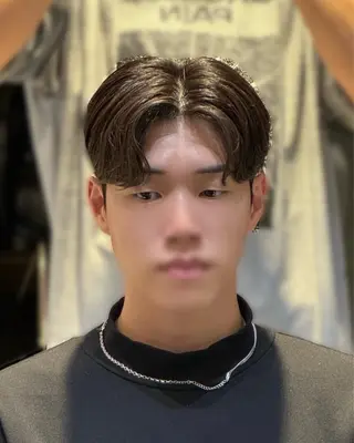 ショート パーマ メンズ YUKI🇰🇷 カルマ／ダウンパーマのヘアスタイル