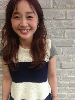 ロング カラー パーマ la fith所属・rico_by ヘアとアイブロウのヘアスタイル